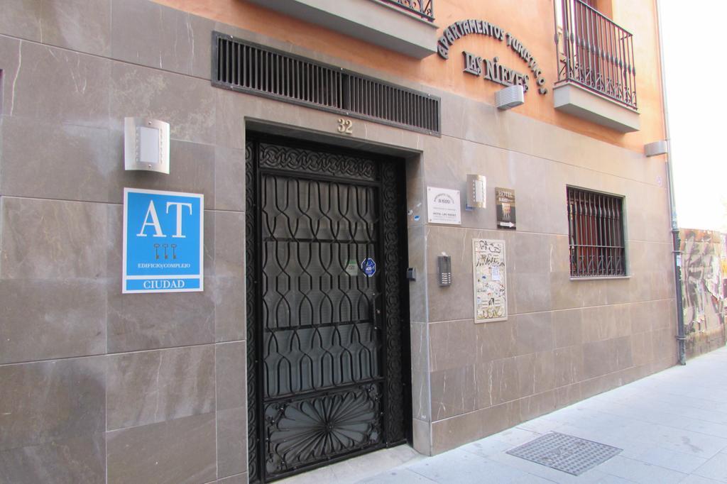 Apartamentos Turisticos Las Nieves Гранада Экстерьер фото