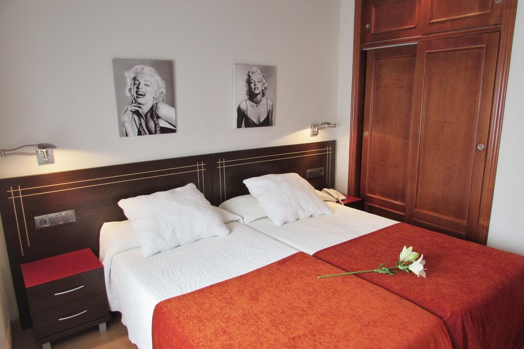 Apartamentos Turisticos Las Nieves Гранада Экстерьер фото