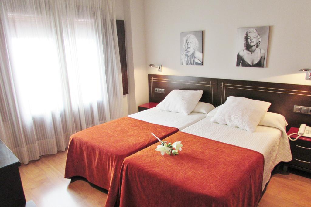 Apartamentos Turisticos Las Nieves Гранада Экстерьер фото